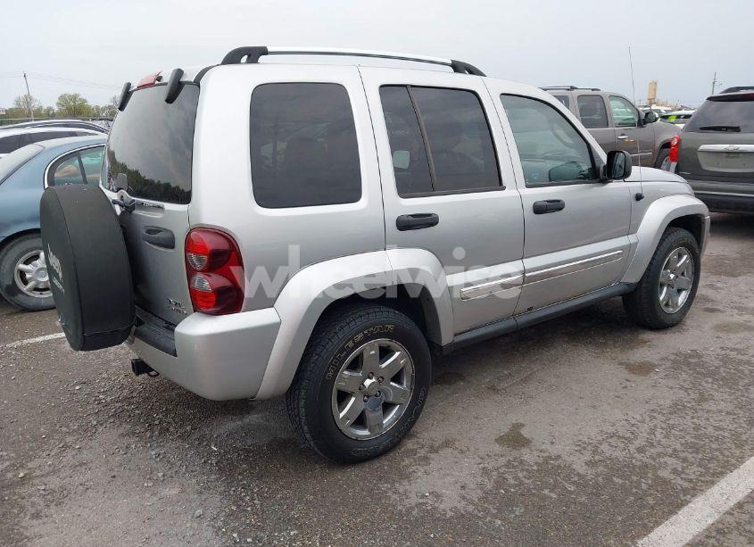 Photo 4 of 2005 Jeep Liberty LIMITED EDITION (VIN 1J4GL58K95W631739)