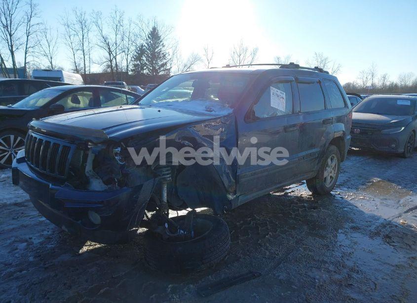 Photo 2 of 2005 Jeep Grand CHEROKEE LAREDO (VIN 1J4GR48K05C510351)