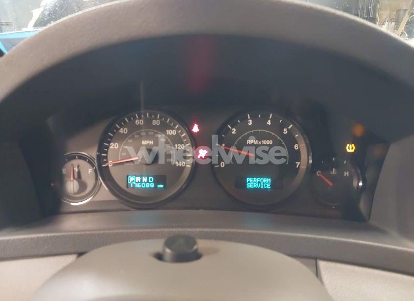 Photo 7 of 2005 Jeep Grand CHEROKEE LAREDO (VIN 1J4GR48K05C652585)