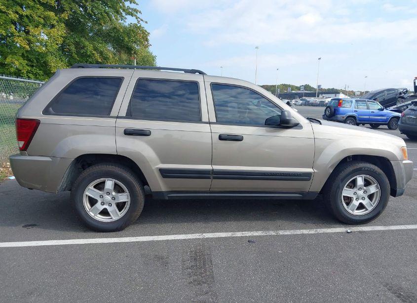 Photo 13 of 2005 Jeep Grand CHEROKEE LAREDO (VIN 1J4GR48K05C674957)