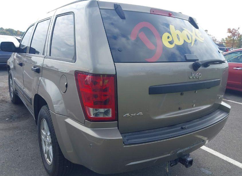 Photo 3 of 2005 Jeep Grand CHEROKEE LAREDO (VIN 1J4GR48K05C674957)