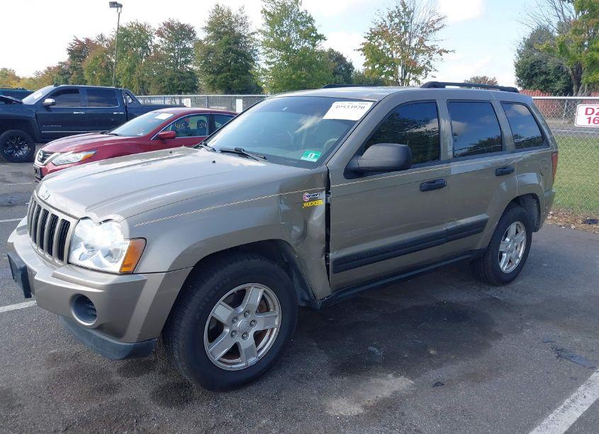Photo 6 of 2005 Jeep Grand CHEROKEE LAREDO (VIN 1J4GR48K05C674957)
