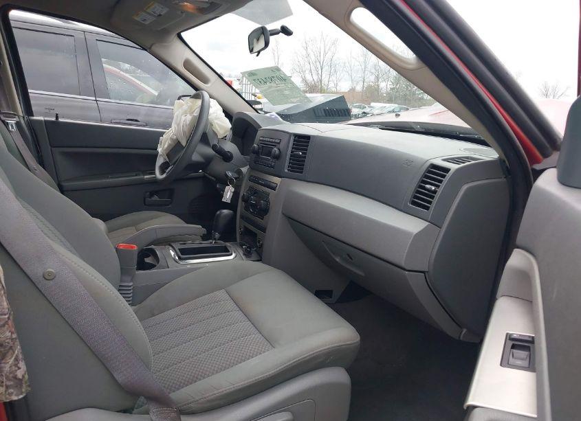 Photo 5 of 2005 Jeep Grand CHEROKEE LAREDO (VIN 1J4GR48K05C698319)