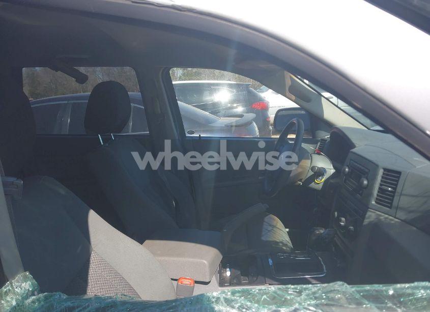 Photo 5 of 2006 Jeep Grand CHEROKEE LAREDO (VIN 1J4GR48K06C108847)