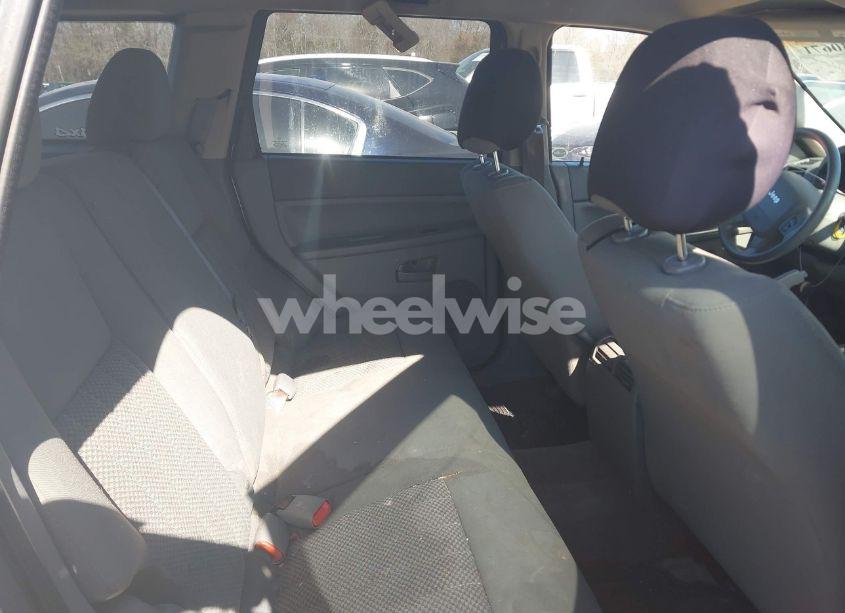 Photo 8 of 2006 Jeep Grand CHEROKEE LAREDO (VIN 1J4GR48K06C108847)