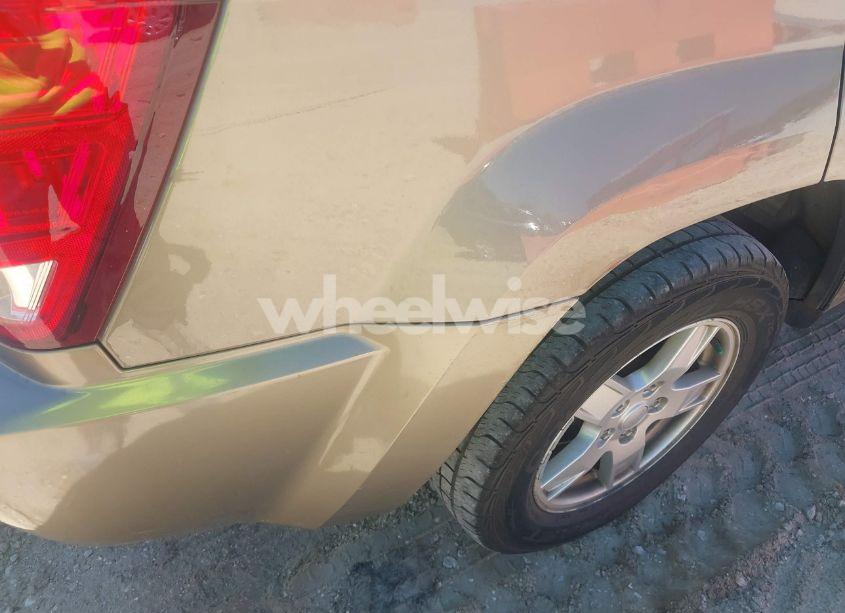 Photo 12 of 2005 Jeep Grand CHEROKEE LAREDO (VIN 1J4GR48K15C674899)