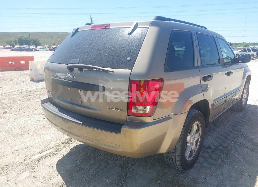 Photo 4 of 2005 Jeep Grand CHEROKEE LAREDO (VIN 1J4GR48K15C674899)