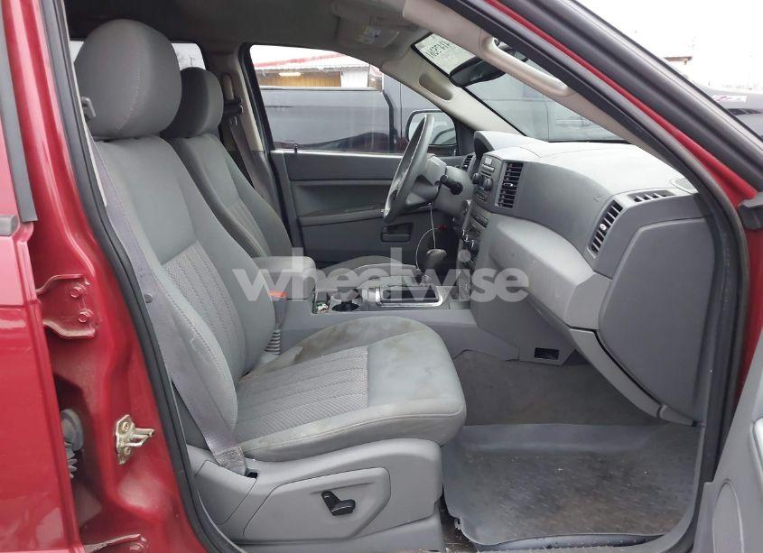 Photo 5 of 2005 Jeep Grand CHEROKEE LAREDO (VIN 1J4GR48K15C719291)