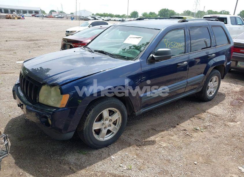 Photo 2 of 2005 Jeep Grand CHEROKEE LAREDO (VIN 1J4GR48K25C518614)