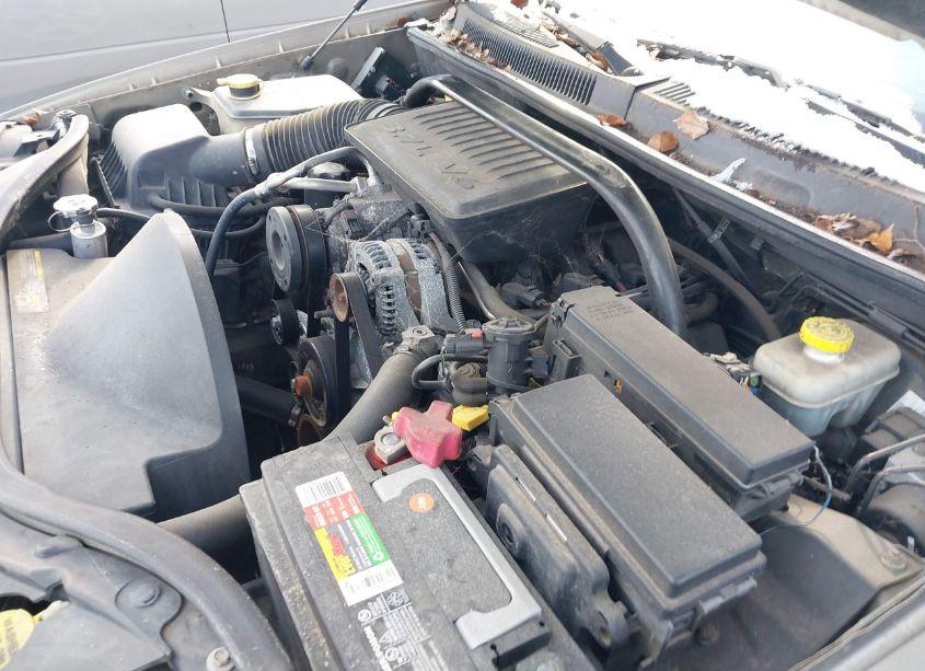 Photo 10 of 2005 Jeep Grand CHEROKEE LAREDO (VIN 1J4GR48K25C713550)