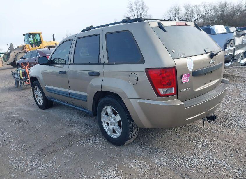 Photo 3 of 2005 Jeep Grand CHEROKEE LAREDO (VIN 1J4GR48K25C713550)