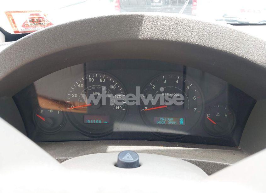 Photo 7 of 2005 Jeep Grand CHEROKEE LAREDO (VIN 1J4GR48K45C519974)