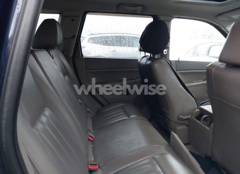 Photo 8 of 2005 Jeep Grand CHEROKEE LAREDO (VIN 1J4GR48K45C535222)