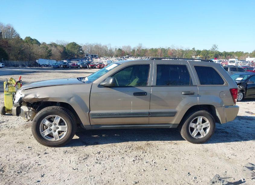 Photo 14 of 2005 Jeep Grand CHEROKEE LAREDO (VIN 1J4GR48K45C726249)