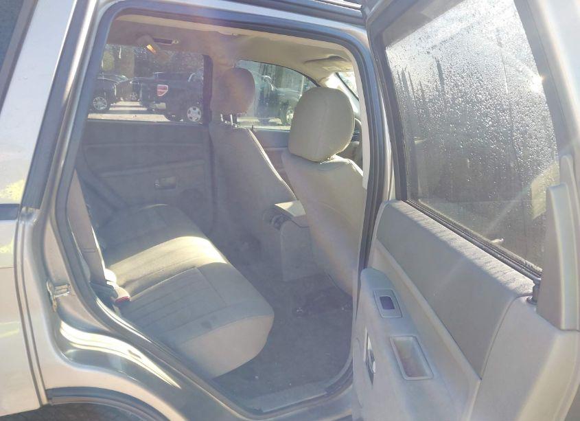 Photo 8 of 2005 Jeep Grand CHEROKEE LAREDO (VIN 1J4GR48K45C726249)