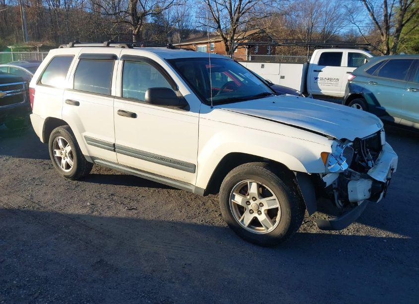 2006 Jeep Grand CHEROKEE LAREDO (VIN 1J4GR48K46C277284) main photo