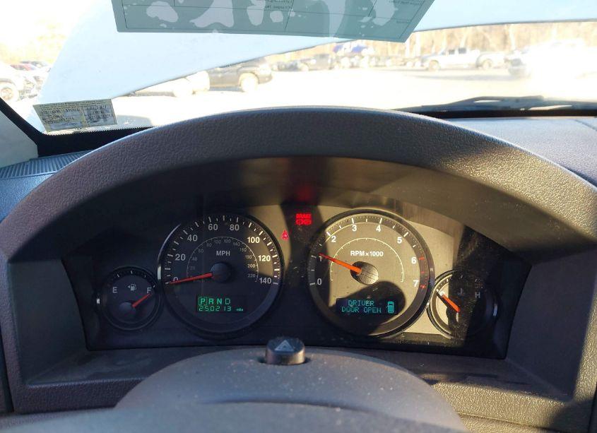 Photo 7 of 2006 Jeep Grand CHEROKEE LAREDO (VIN 1J4GR48K46C277284)