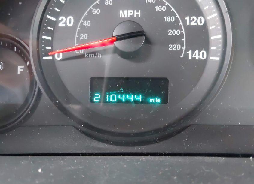 Photo 7 of 2005 Jeep Grand CHEROKEE LAREDO (VIN 1J4GR48K55C508997)