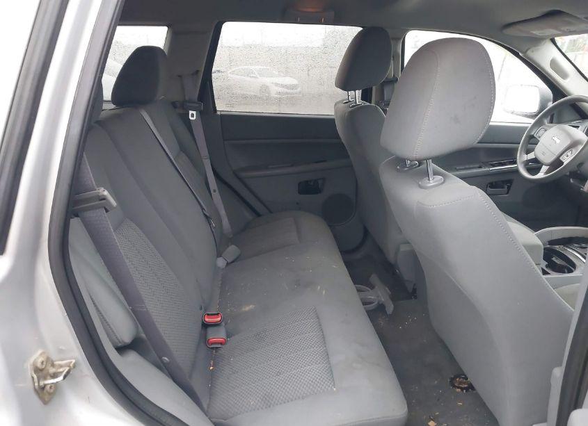 Photo 8 of 2005 Jeep Grand CHEROKEE LAREDO (VIN 1J4GR48K55C508997)