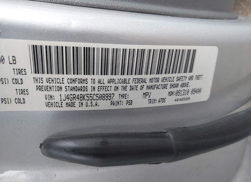 Photo 9 of 2005 Jeep Grand CHEROKEE LAREDO (VIN 1J4GR48K55C508997)