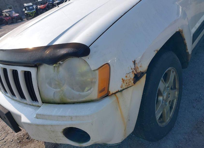 Photo 6 of 2005 Jeep Grand CHEROKEE LAREDO (VIN 1J4GR48K55C583859)