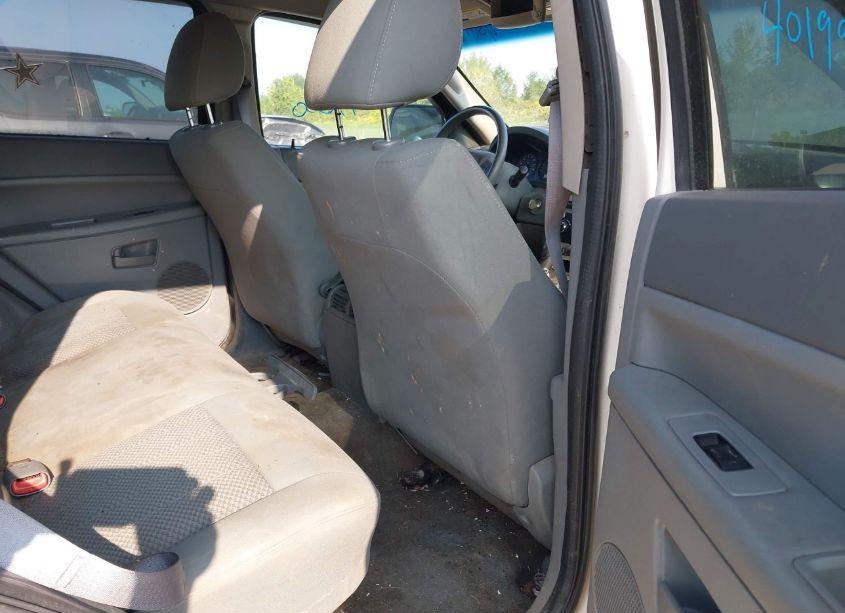 Photo 8 of 2005 Jeep Grand CHEROKEE LAREDO (VIN 1J4GR48K55C583859)