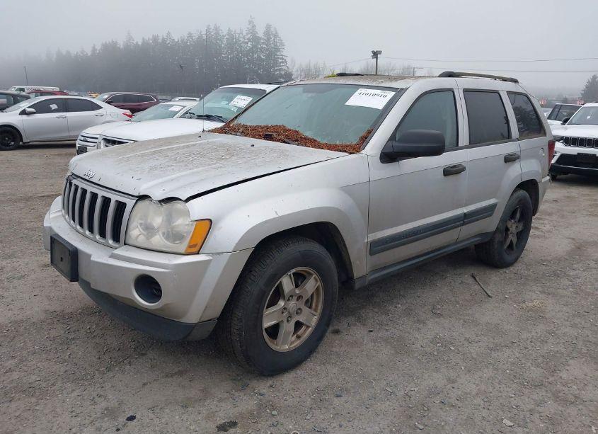 Photo 2 of 2005 Jeep Grand CHEROKEE LAREDO (VIN 1J4GR48K55C606315)