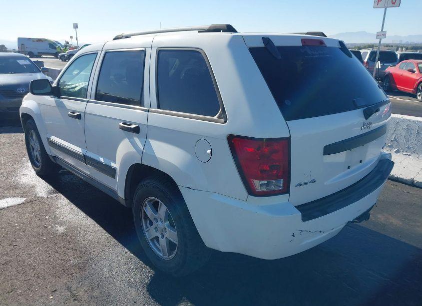 Photo 3 of 2005 Jeep Grand CHEROKEE LAREDO (VIN 1J4GR48K55C658883)