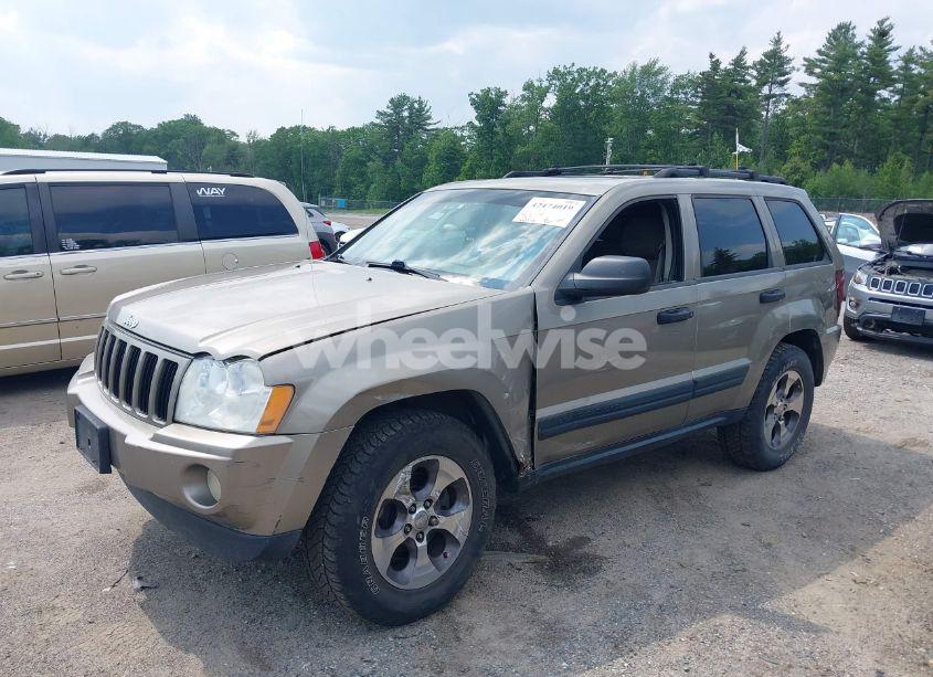 Photo 6 of 2005 Jeep Grand CHEROKEE LAREDO (VIN 1J4GR48K55C693357)