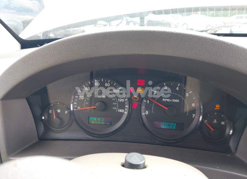 Photo 7 of 2005 Jeep Grand CHEROKEE LAREDO (VIN 1J4GR48K55C693357)