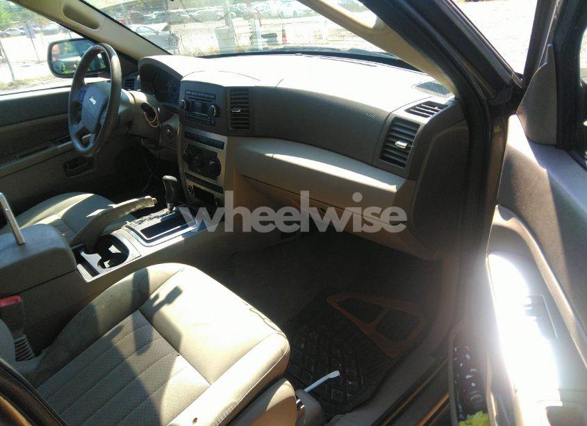 Photo 5 of 2006 Jeep Grand CHEROKEE LAREDO (VIN 1J4GR48K56C287144)
