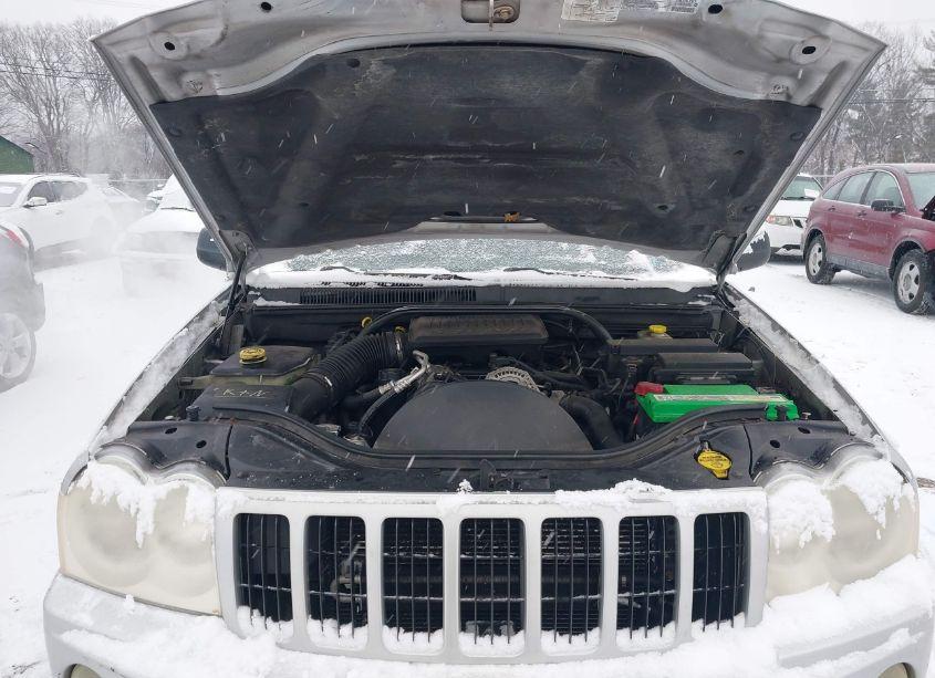 Photo 10 of 2005 Jeep Grand CHEROKEE LAREDO (VIN 1J4GR48K65C501623)