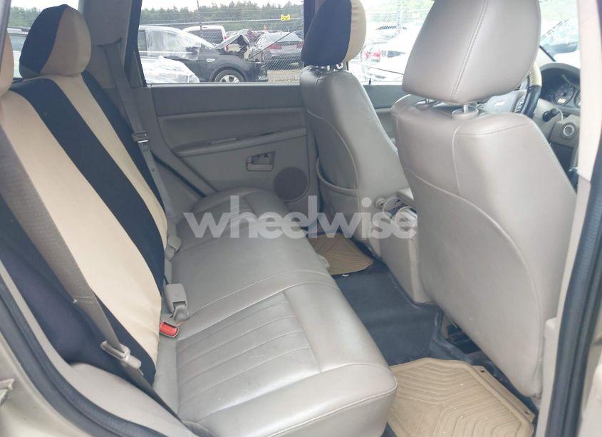 Photo 8 of 2005 Jeep Grand CHEROKEE LAREDO (VIN 1J4GR48K65C513268)