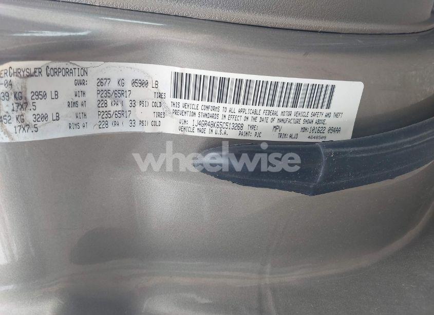 Photo 9 of 2005 Jeep Grand CHEROKEE LAREDO (VIN 1J4GR48K65C513268)