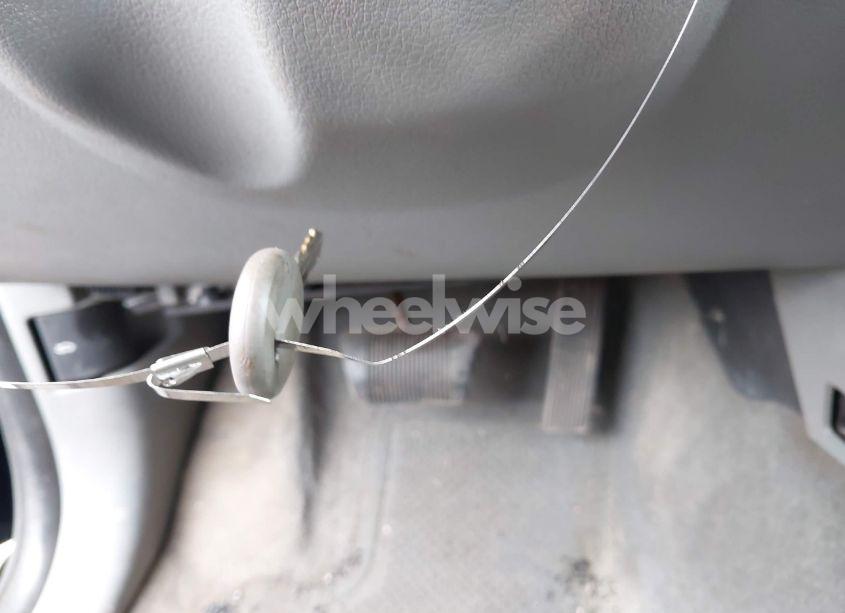 Photo 11 of 2005 Jeep Grand CHEROKEE LAREDO (VIN 1J4GR48K65C516459)