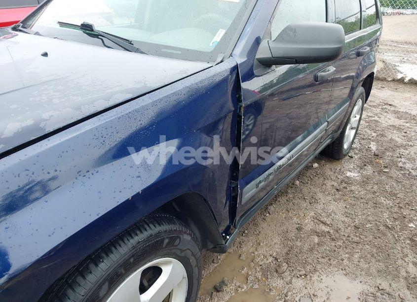 Photo 6 of 2005 Jeep Grand CHEROKEE LAREDO (VIN 1J4GR48K65C516459)