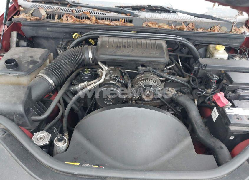 Photo 10 of 2005 Jeep Grand CHEROKEE LAREDO (VIN 1J4GR48K65C562857)