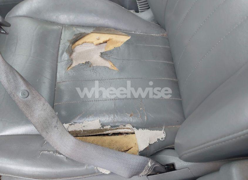 Photo 6 of 2005 Jeep Grand CHEROKEE LAREDO (VIN 1J4GR48K65C562857)