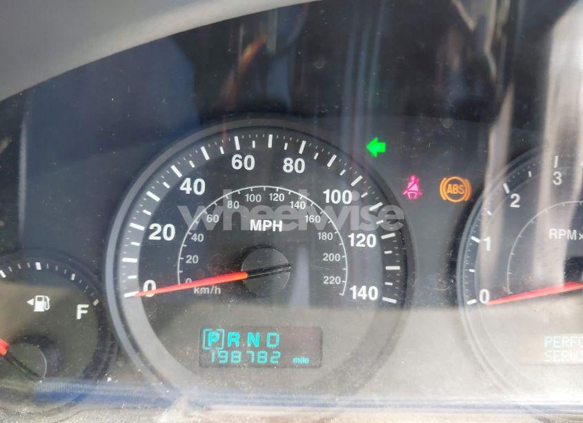 Photo 7 of 2005 Jeep Grand CHEROKEE LAREDO (VIN 1J4GR48K65C562857)