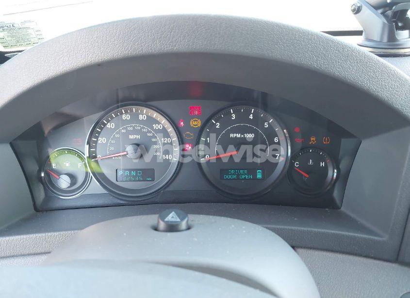 Photo 7 of 2005 Jeep Grand CHEROKEE LAREDO (VIN 1J4GR48K65C642160)