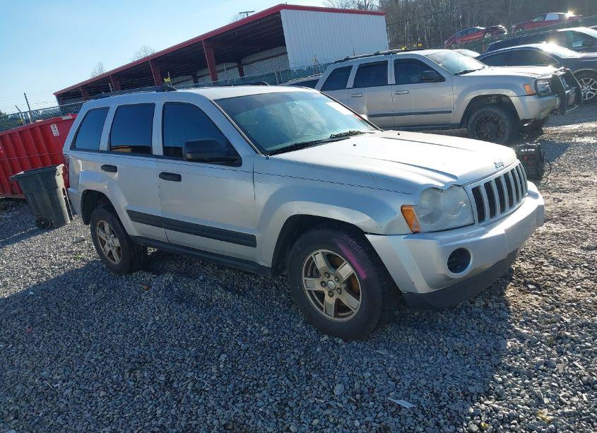 2005 Jeep Grand CHEROKEE LAREDO (VIN 1J4GR48K65C655023) main photo