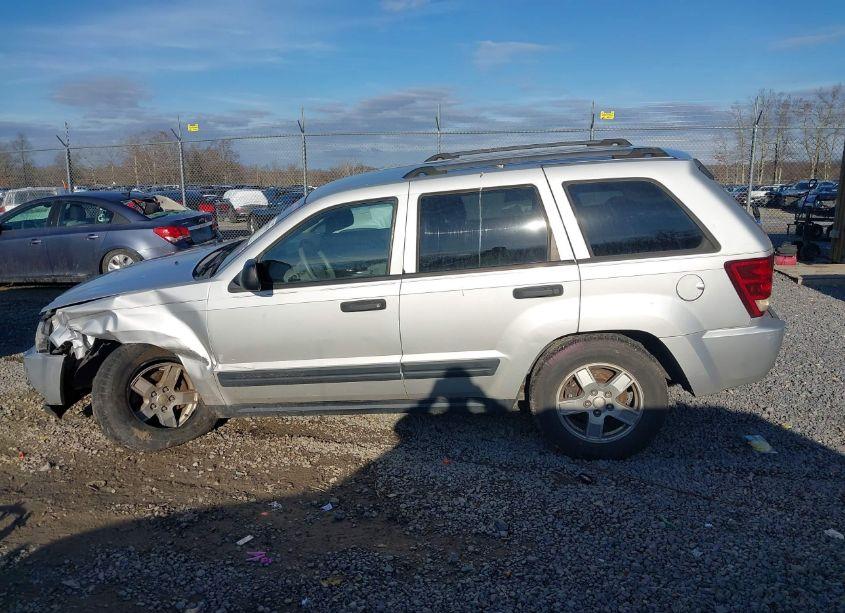 Photo 14 of 2005 Jeep Grand CHEROKEE LAREDO (VIN 1J4GR48K65C655023)