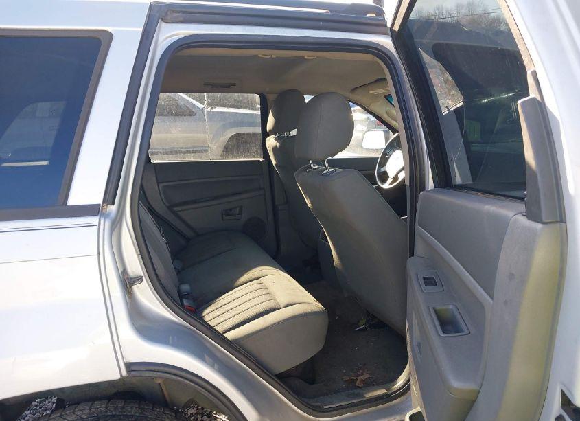 Photo 8 of 2005 Jeep Grand CHEROKEE LAREDO (VIN 1J4GR48K65C655023)