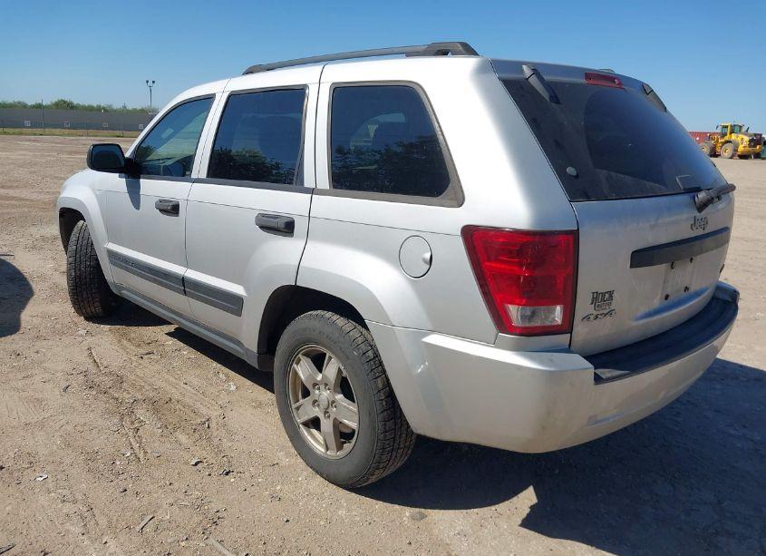 Photo 3 of 2005 Jeep Grand CHEROKEE LAREDO (VIN 1J4GR48K65C659086)