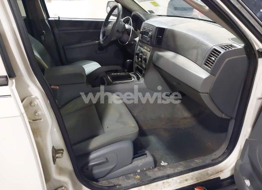 Photo 5 of 2006 Jeep Grand CHEROKEE LAREDO (VIN 1J4GR48K66C289615)