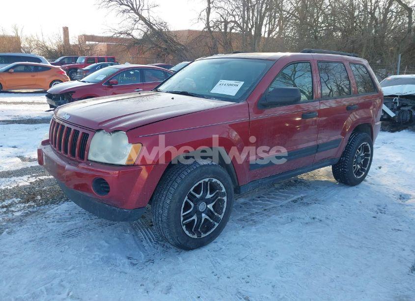 Photo 2 of 2005 Jeep Grand CHEROKEE LAREDO (VIN 1J4GR48K75C512825)