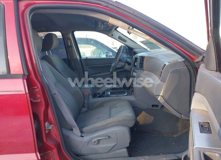 Photo 5 of 2005 Jeep Grand CHEROKEE LAREDO (VIN 1J4GR48K75C512825)