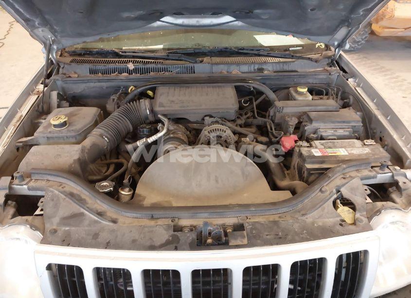 Photo 10 of 2005 Jeep Grand CHEROKEE LAREDO (VIN 1J4GR48K75C672932)