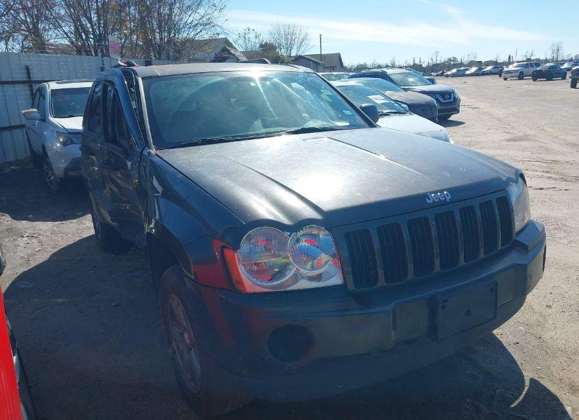 2005 Jeep Grand CHEROKEE LAREDO (VIN 1J4GR48K75C693828) main photo