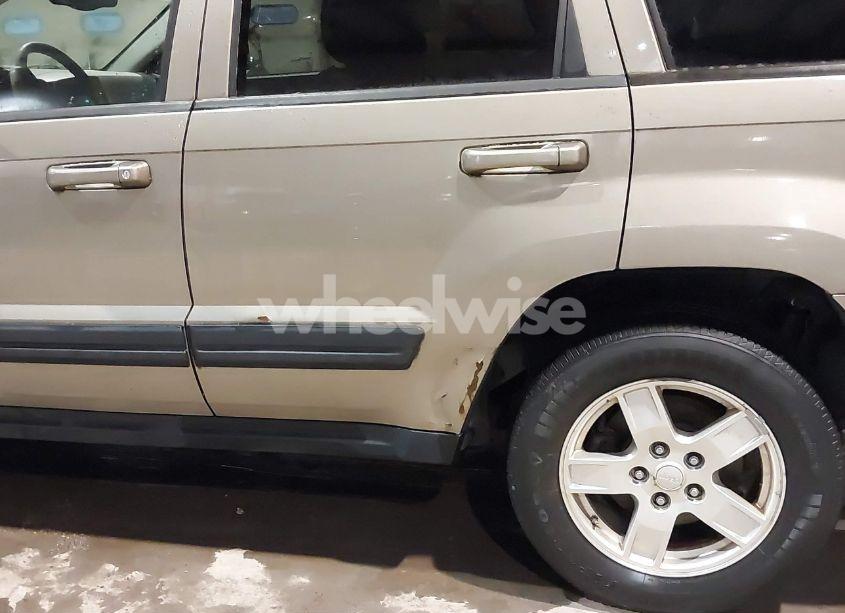 Photo 6 of 2006 Jeep Grand CHEROKEE LAREDO (VIN 1J4GR48K76C242755)